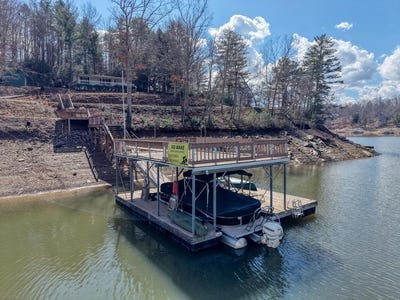 /international/us/333-reece-creek-w-blairsville-ga-110108480370/