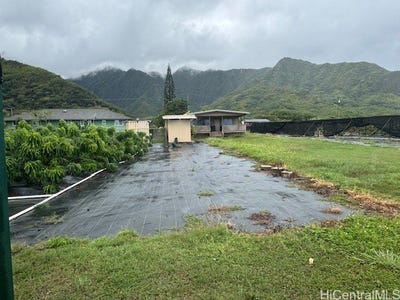 /international/us/53-720-kamehameha-highway-hauula-hi-110102780357/