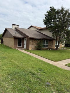 /international/us/1402-s-carrier-parkway-grand-prairie-tx-110108507953/