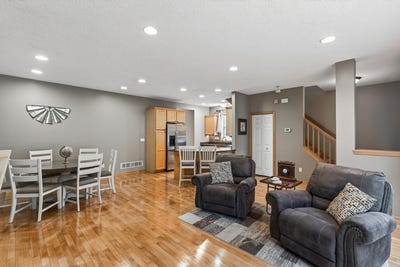 /international/us/13493-brick-path-rosemount-mn-110108238272/