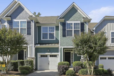 /international/us/104-secret-grove-lane-holly-springs-nc-110107340898/
