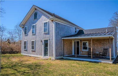 /international/us/127-willow-avenue-little-compton-ri-110108477806/