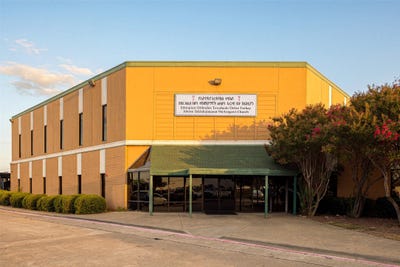 /international/us/1621-s-jupiter-road-garland-tx-110120455543/