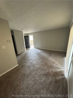 /international/us/909-applewood-lane-fayetteville-nc-110108119380/