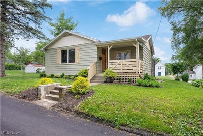 /international/us/23-curley-court-se-massillon-oh-110108722157/