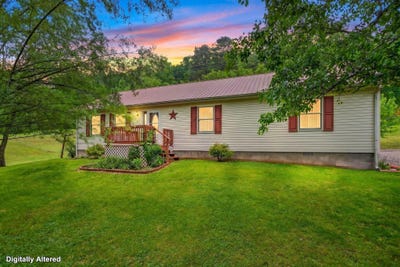 /international/us/677-centerville-road-thurman-oh-110108357988/