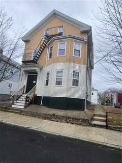 /international/us/14-amy-street-providence-ri-110105781803/