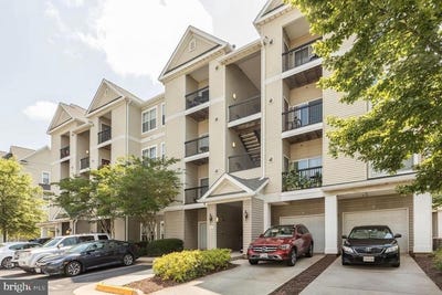 /international/us/5123-travis-edward-way-centreville-va-110119317817/