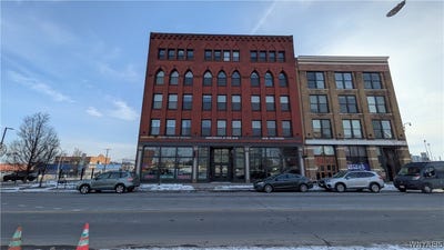 /international/us/149-swan-street-buffalo-ny-110106024463/