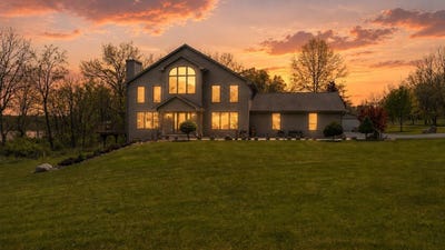 /international/us/775-county-road-a-edgerton-wi-110108019684/