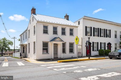 /international/us/201-w-main-street-emmitsburg-md-110108469732/