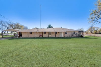 /international/us/835-county-road-2730-honey-grove-tx-110096075308/