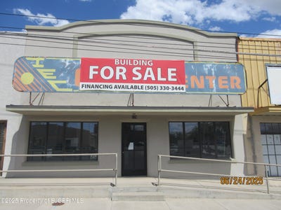 /international/us/118-s-miller-avenue-farmington-nm-110100447629/
