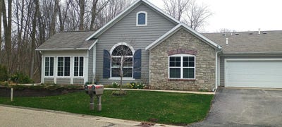 /international/us/3061-riverview-lane-benton-harbor-mi-110105508224/