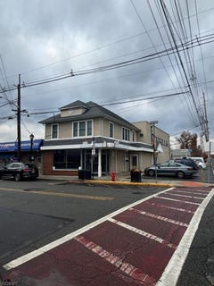 /international/us/207-diamond-bridge-ave-hawthorne-boro-nj-110099580635/?lang=es