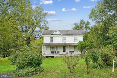 /international/us/5095-leeds-manor-road-hume-va-110108693843/