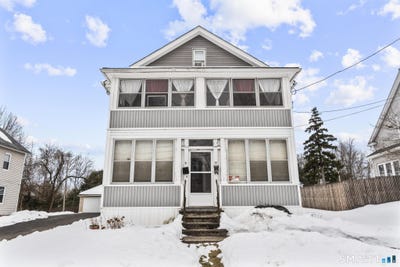 /international/us/33-kenney-street-bristol-ct-110105859897/