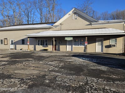 /international/us/9488-route-32-freehold-ny-110107439581/