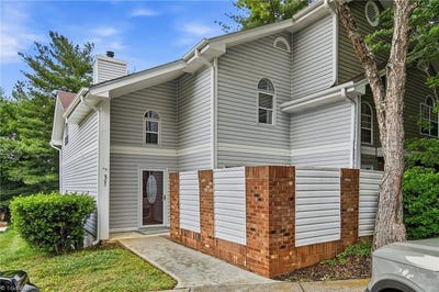 /international/us/805-salem-pointe-lane-winston-salem-nc-110107896875/