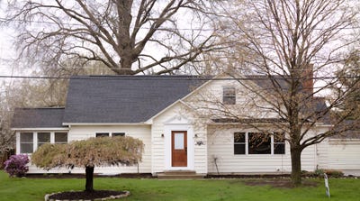 /international/us/8246-harlow-avenue-sw-byron-center-mi-110105834650/