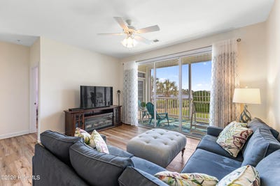 /international/us/1135-park-road-sw-sunset-beach-nc-110107633441/