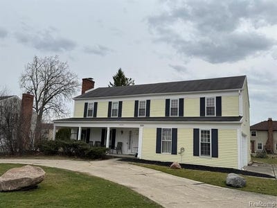 /international/us/5045-forestdale-drive-west-bloomfield-twp-mi-110106552756/