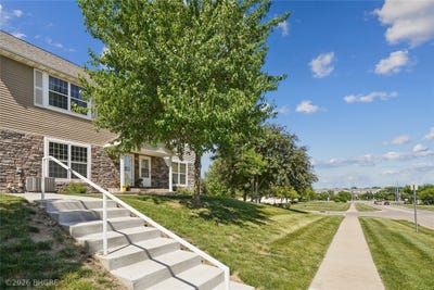 /international/us/3051-sw-white-birch-drive-ankeny-ia-110108542474/