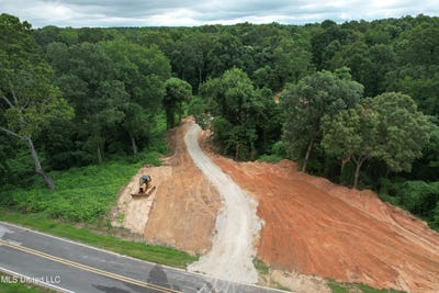 /international/us/old-highway-7-holly-springs-ms-110101074171/?lang=en