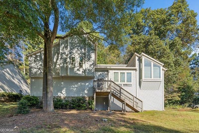 /international/us/587-farmbrook-trail-ne-kennesaw-ga-110110380029/