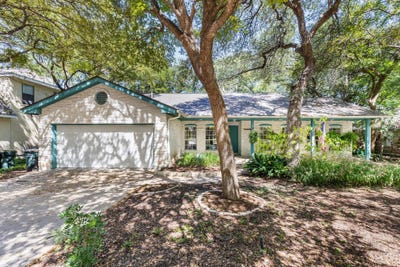/international/us/134-canyon-rd-georgetown-tx-110120465033/