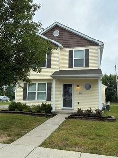 /international/us/7802-freesia-street-blacklick-oh-110108060468/