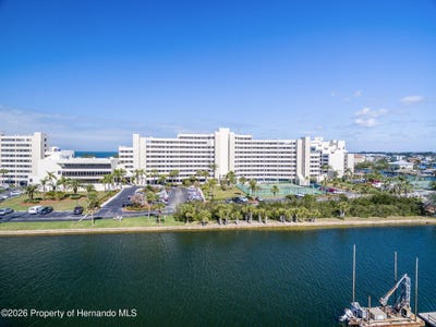 /international/us/5915-sea-ranch-drive-hudson-fl-110105238760/