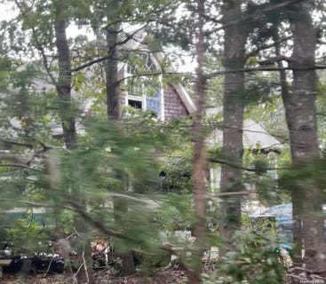 /international/us/138-maggie-drive-east-quogue-ny-110098031925/