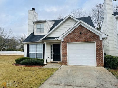 /international/us/4037-ravenwood-court-union-city-ga-110108178185/