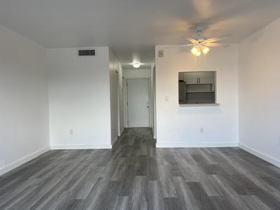/international/us/365-ne-125th-street-north-miami-fl-110108164054/
