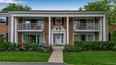 /international/us/15-hickory-hill-road-buffalo-ny-110107984282/