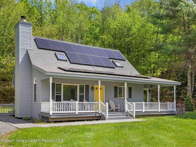 /international/us/591-587-co-rd-56-windham-ny-110108239268/