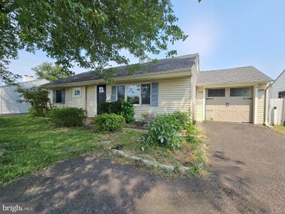 /international/us/224-guilford-road-fairless-hills-pa-110119577342/