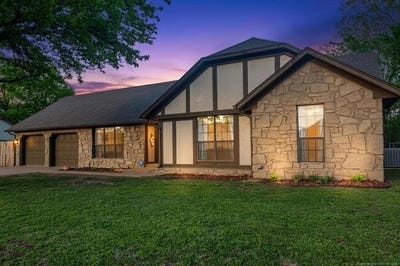 /international/us/2422-s-maywood-drive-claremore-ok-110107309585/