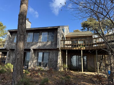 /international/us/135-marven-way-wellfleet-ma-110105505817/