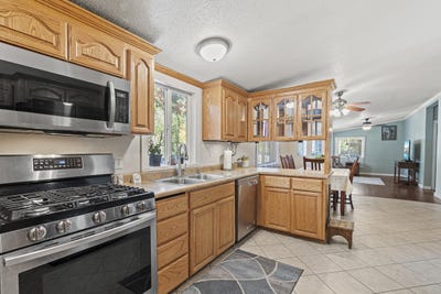 /international/us/14100-upper-applegate-road-jacksonville-or-110095424433/