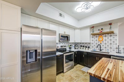 /international/us/900-s-94th-street-chandler-az-110108267994/