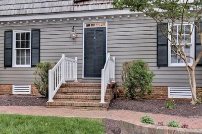 /international/us/218-john-ratcliffe-williamsburg-va-110108491595/