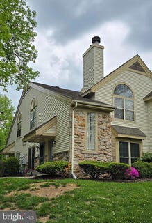 /international/us/208-foxmeadow-drive-royersford-pa-110107802730/