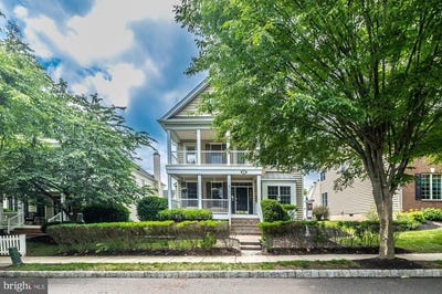 /international/us/406-dornishwood-place-chalfont-pa-110108711501/