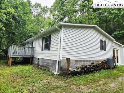 /international/us/876-courtney-lane-vilas-nc-110100266002/