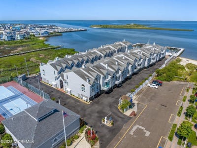 /international/us/420-eighth-street-beach-haven-nj-110100417091/