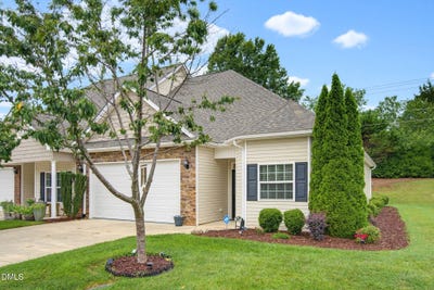 /international/us/621-village-lake-drive-mebane-nc-110110295833/