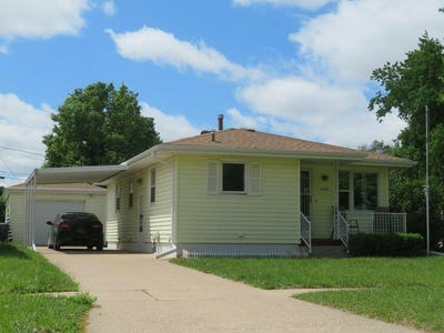 /international/us/2309-avenue-j-council-bluffs-ia-110108149351/