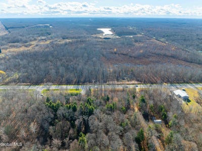 /international/us/l1-01-state-route-104-oswego-ny-110104581409/